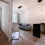 Citystay Zeromskiego Seaside Апартаменты *