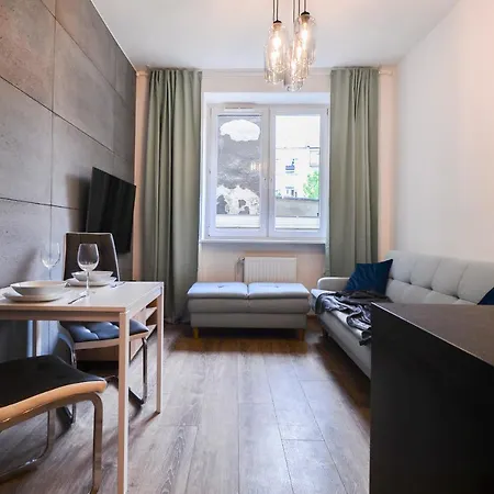 Citystay Zeromskiego Seaside Apartment